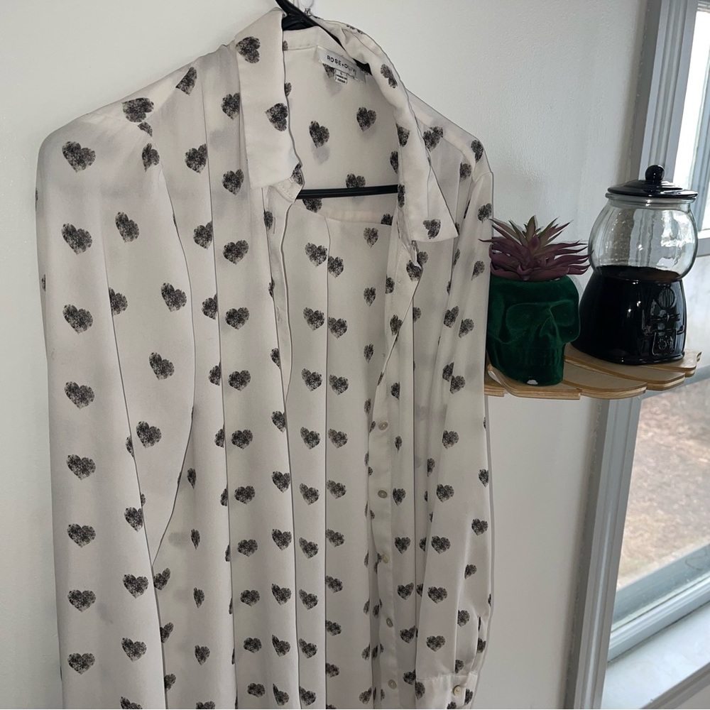 Black heart button down